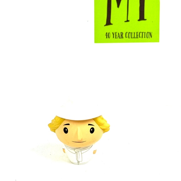 Funko Pint Size Heroes Despicable Me 3 Series | Dru's Brother - Picture 2 of 8